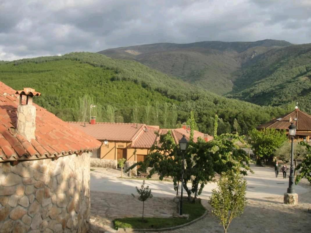 Complejo Rural Los Chozos Valle Del Jerte Buitenkant foto